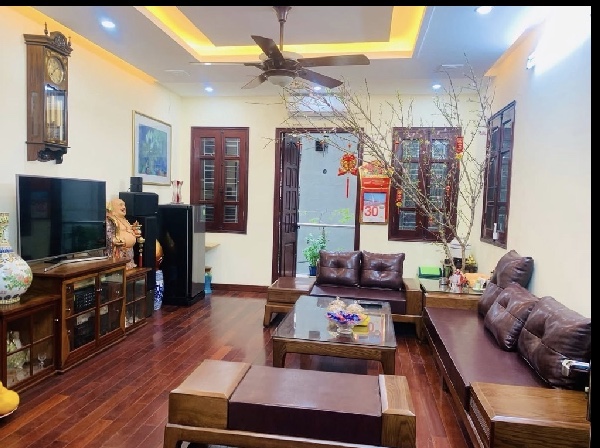 Bán nhà Tân Mai - 50m² vị trí vàng - Sổ đỏ chính chủ - Ảnh 1